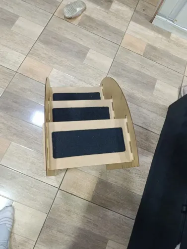 Escada pet