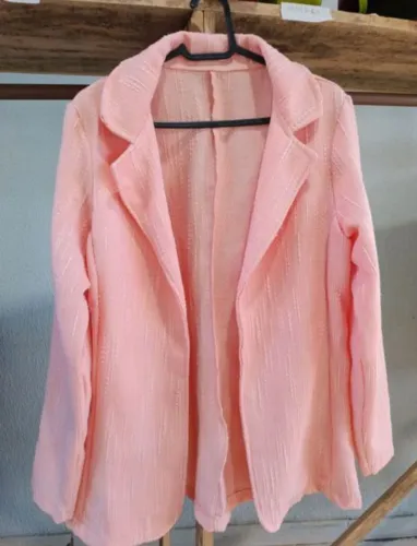 Blazer feminino rosa m/g semi novo