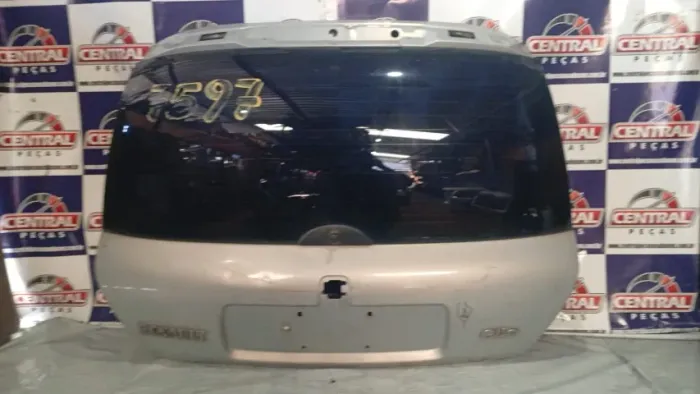 TAMPA PORTA MALAS RENAULT PRATA