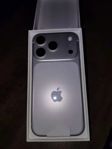 iPhone 17 PRO 256G