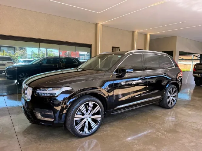 Volvo XC 90 D-5 Inscription 2.0 235cv Dies. 5P 2021