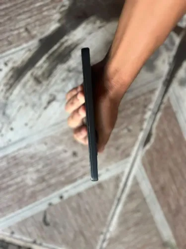 Vendo Redmi Note 14, aparelho em ótimo estado de conservação e funcionando perfeitamente.