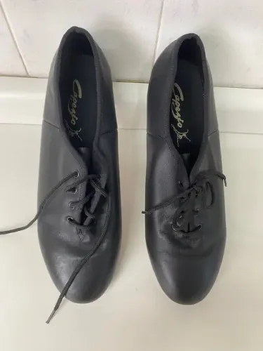 Sapato para sapateado Capezio, número 40/41