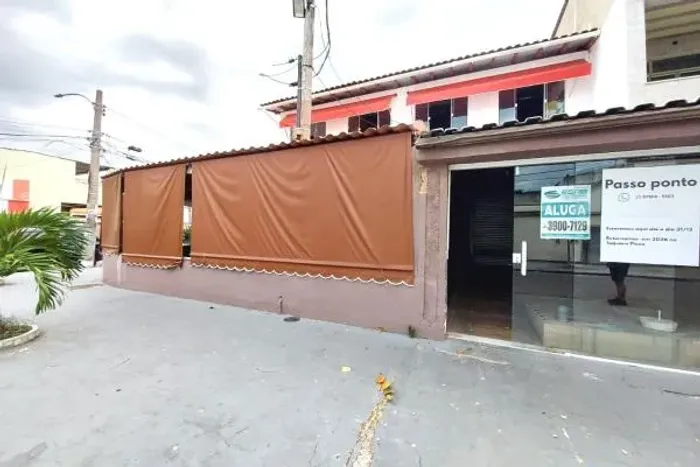 LOCAÇÃO - LOJA - AMPLA - ESQUINA COM 220 M2 - NO PÓLO GASTRONÔMICO DA TAQUARA