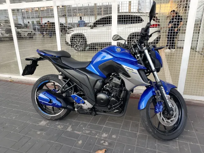 Vendo Fazer 250 cc