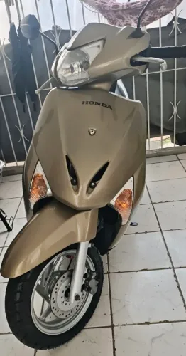 Honda lead 110 2010,zap *74