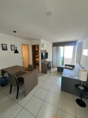 Alugo apartamento mobiliado com 1 quarto, andar alto e varanda - Boa Viagem