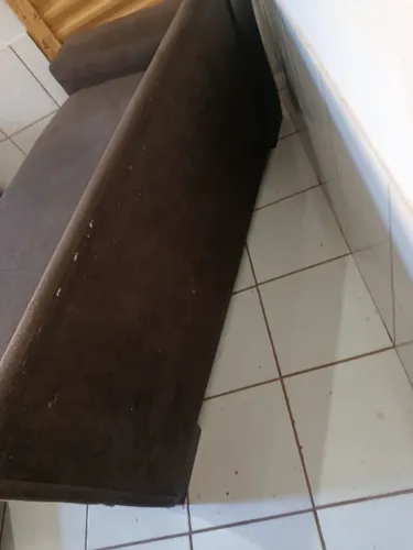 Sofá de canto excelente   com travesseiro pra vir buscar