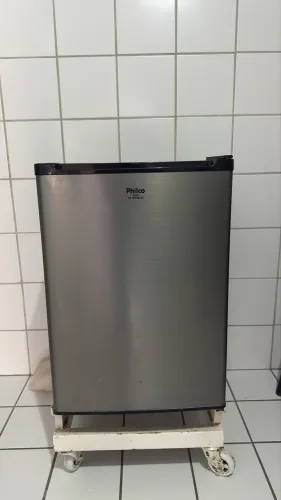 FRIGOBAR PHILCO PH85 - PLATINUM