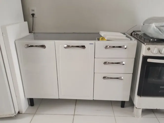 Balcão Itatiaia para pia 