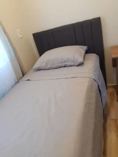 Quarto masculino mobiliado no Líder