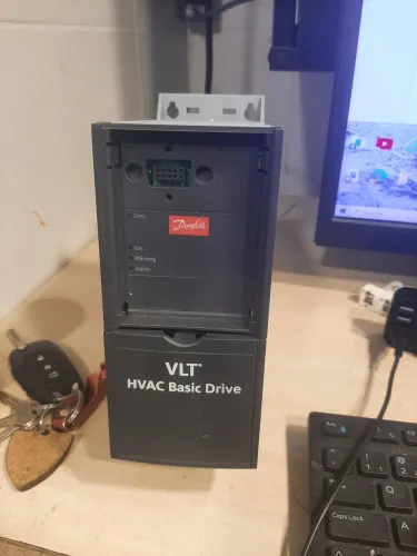 Inversor de frequência danfoss 380 trifasico