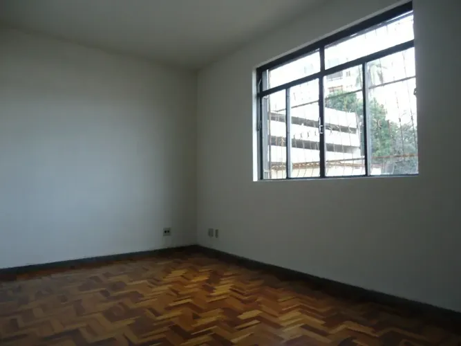 Imóvel para aluguel com 75 metros quadrados com 2 quartos em Sagrada Família - Belo Horizo