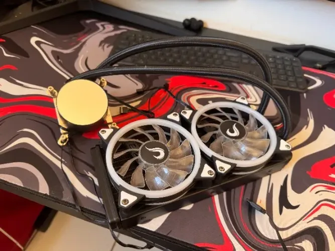 Water Cooler Rise Mode 240mm RGB - 2 Fans 120mm