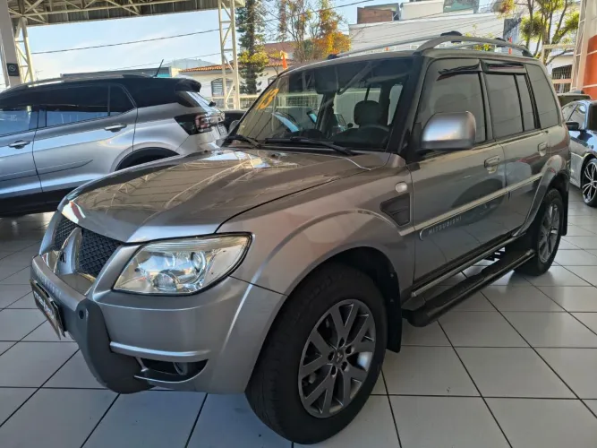 Mitsubishi Pajero TR4 2.0 Flex 16V 4X2 Aut. 2013