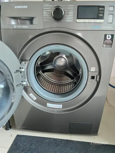 Lava e Seca Samsung 11kg na linda cor Inox