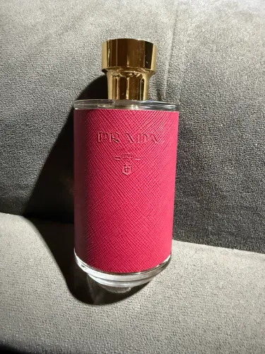 Perfume prada lá femme