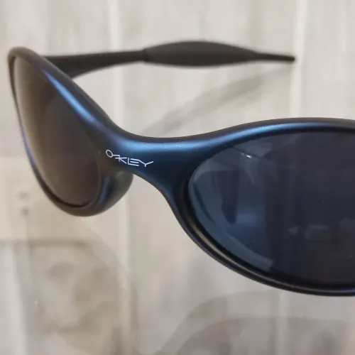 Óculos de sol preto