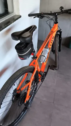 Bicicleta aro 29 montada