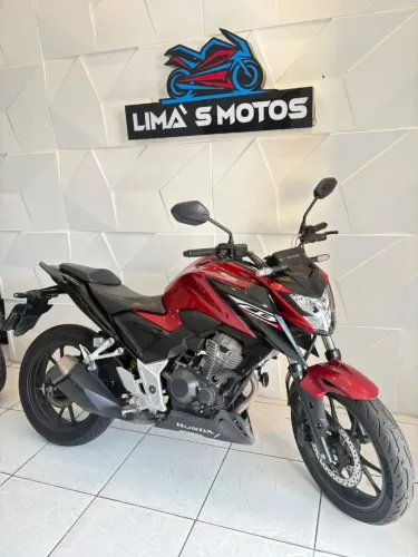 VENDO OU TROCO HONDA CB TWISTER 300 ABS 2024/25 ( LIMAS MOTOS)
