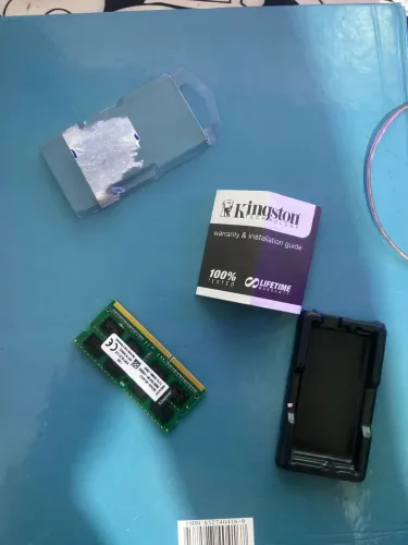 memória ram notebook ddr3 4gb kingston nova, nunca usada. na embalagem com manual e tudo!