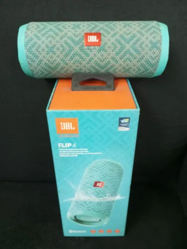 Vendo caixa de som JBL Funcionando perfeitamente mas só funciona com o carregador