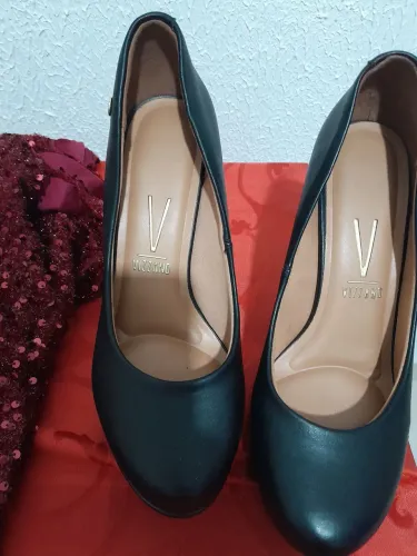 Sapato Salto Preto 39