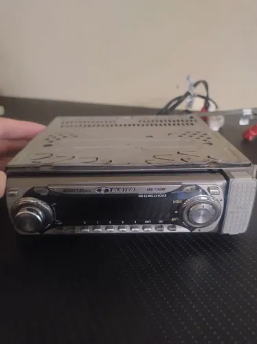 Som Buster HDB 7200mp