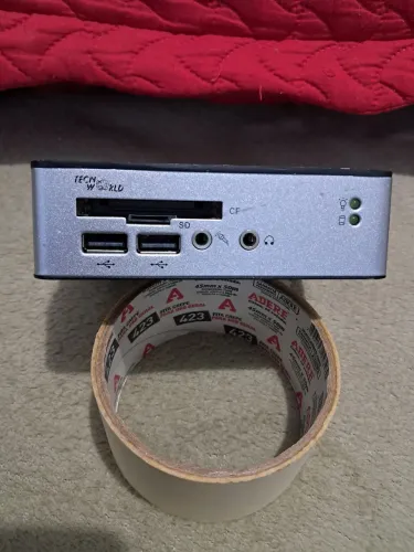 Mini PC Tecn World.