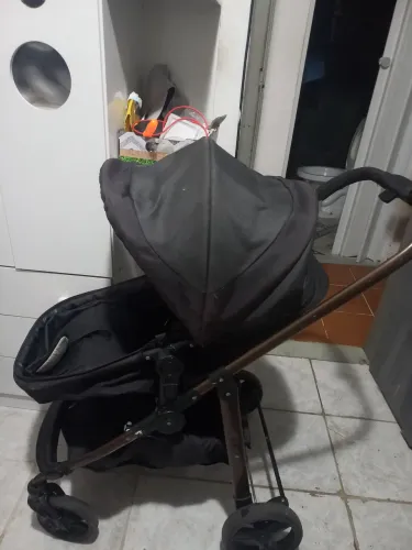 Carrinho de bebê Galzerano vira Moisés