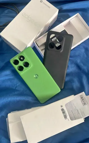 EDGE 60 - 512 GB