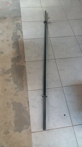 Vendo barra de supino 1.80 puchador e dois alteres mais grampos