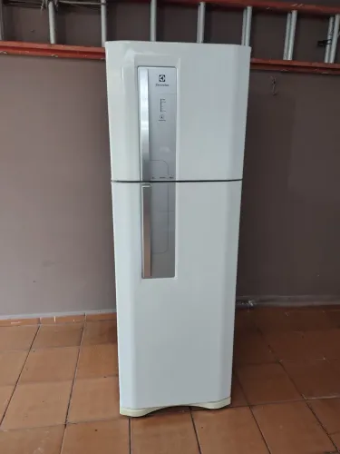 Geladeira Eletrolux 