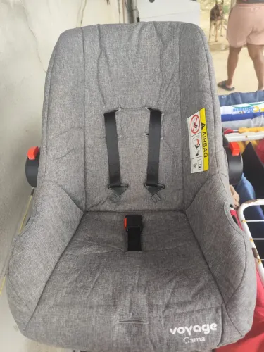 Bebê conforto Voyage gama
