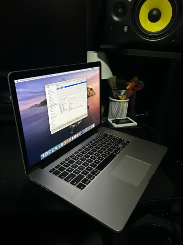 MacBook Pro 2012 15? i7 8GB SSD 250gb