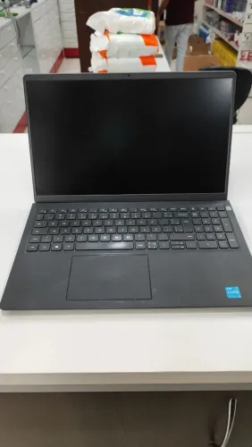 Notebook Dell Vostro 3510 i3 11ª Geração + Mouse Gamer Razer DeathAdder V2