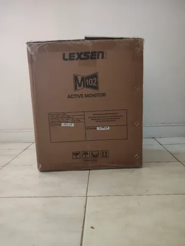 Monitor de palco ativo LEXSEN M102 300W RMS