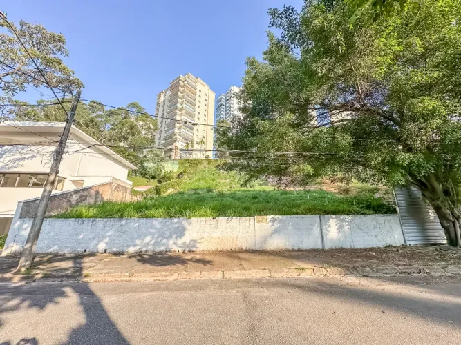 Terreno residencial para venda em Paineiras do Morumbi, 888m²