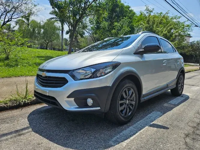 Chevrolet Onix Activ 1.4 8V Flex Aut. 4P 2019