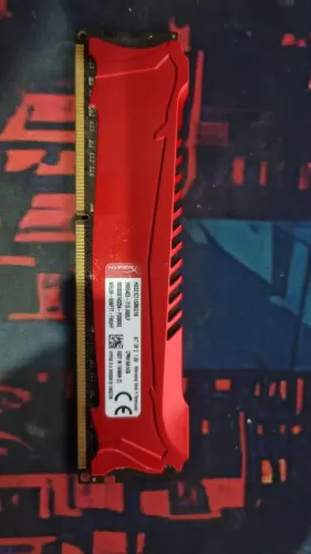 Kit Memória Kingston HyperX Savage 16GB (2x8GB) DDR3 2133MHz