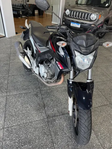 Honda Twister 