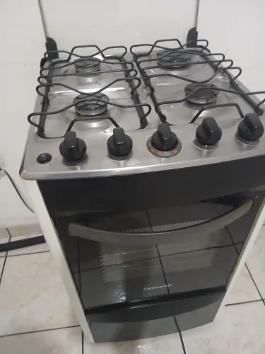 Vende se um fogao de 4 bocas