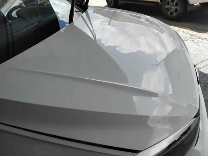 Capô polo branco 