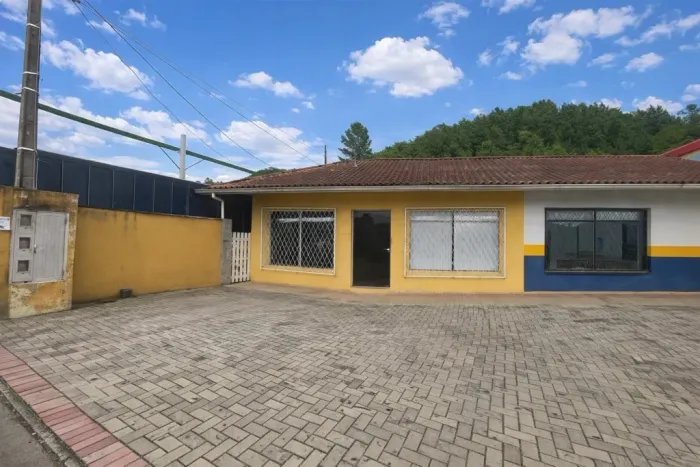Cjto Comercial_Sala para alugar por R$ 2900.00, 66.00 m2 - IMIGRANTES - GUARAMIRIM/SC