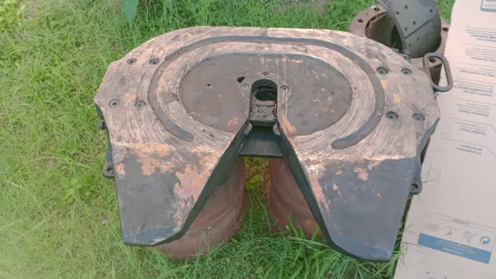 Vendo quinta roda JOST para pino rei de duas polegadas