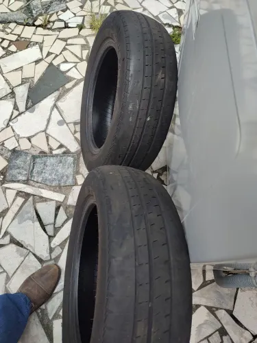 Pneus - Par de Pneus Pirelli 175/65 aro 14
