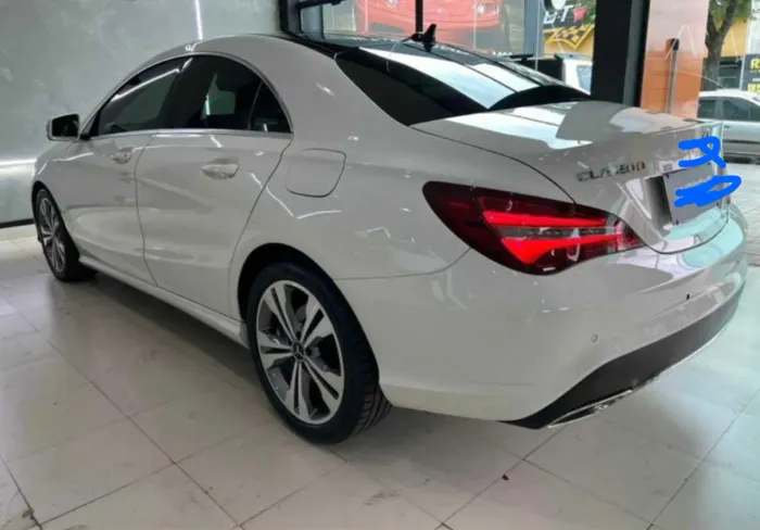 Mercedes-Benz CLA-200 Urban 1.6 TB 16v/flex Aut. 2017
