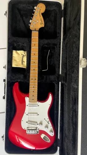 Guitarra Fender Special USA Custom