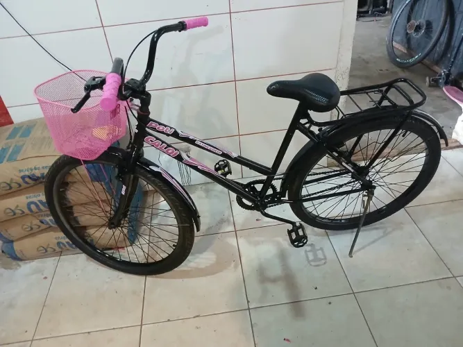 Vende se essa bicicleta nova entrego