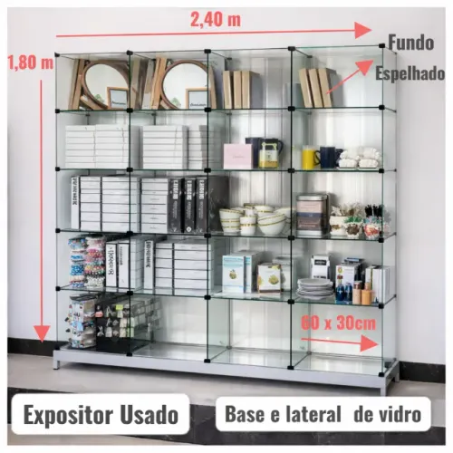 EXPOSITOR DE VIDRO USADO - 2,40m x 1,80m